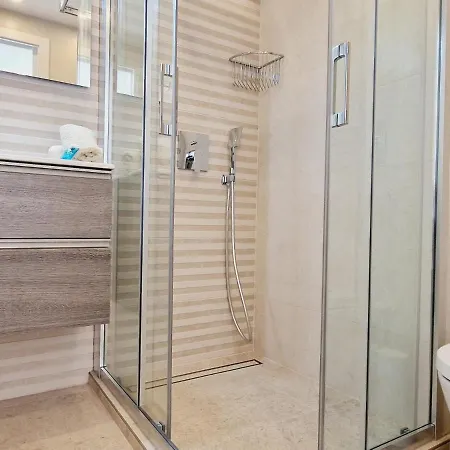 Rooftop Vistas, 2 Bedrooms First Line