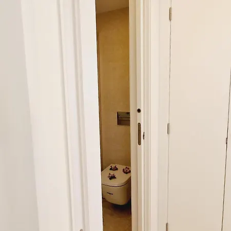 Rooftop Vistas, 2 Bedrooms First Line Holiday home Los Cristianos (Tenerife)