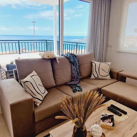 Rooftop Vistas, 2 Bedrooms First Line * Лос Кристианос