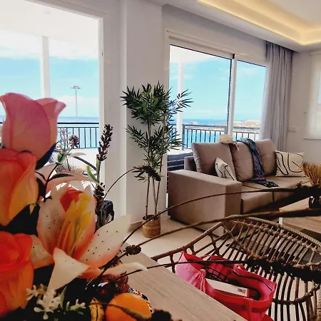 Dom wakacyjny Rooftop Vistas, 2 Bedrooms First Line *