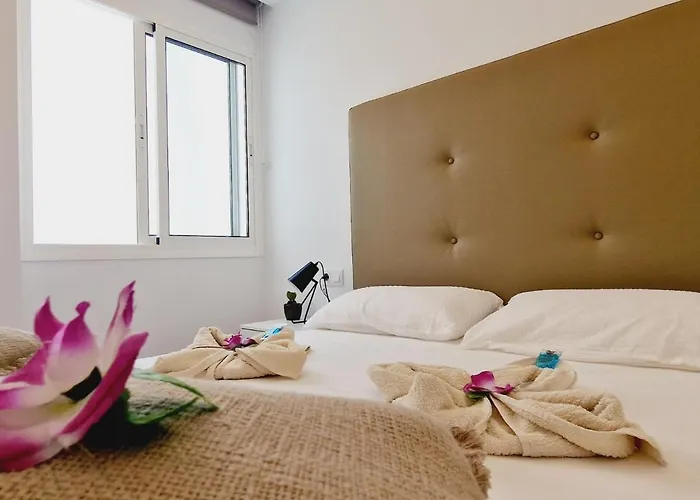 Rooftop Vistas, 2 Bedrooms First Line * 洛斯克里斯蒂亚诺斯