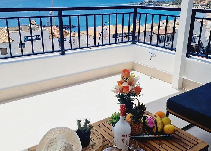 Rooftop Vistas, 2 Bedrooms First Line Casa de Férias