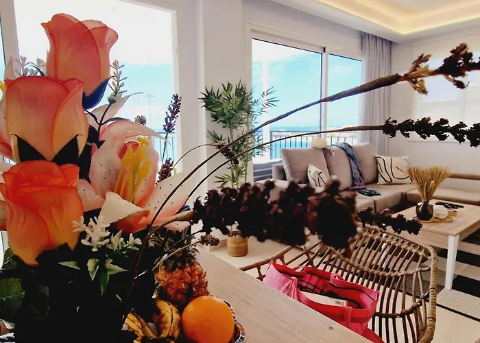 度假居 Rooftop Vistas, 2 Bedrooms First Line *